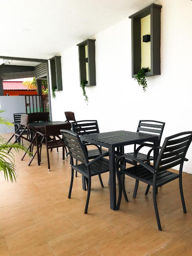 Norshah Village Resort Pantai Cenang  Luaran gambar