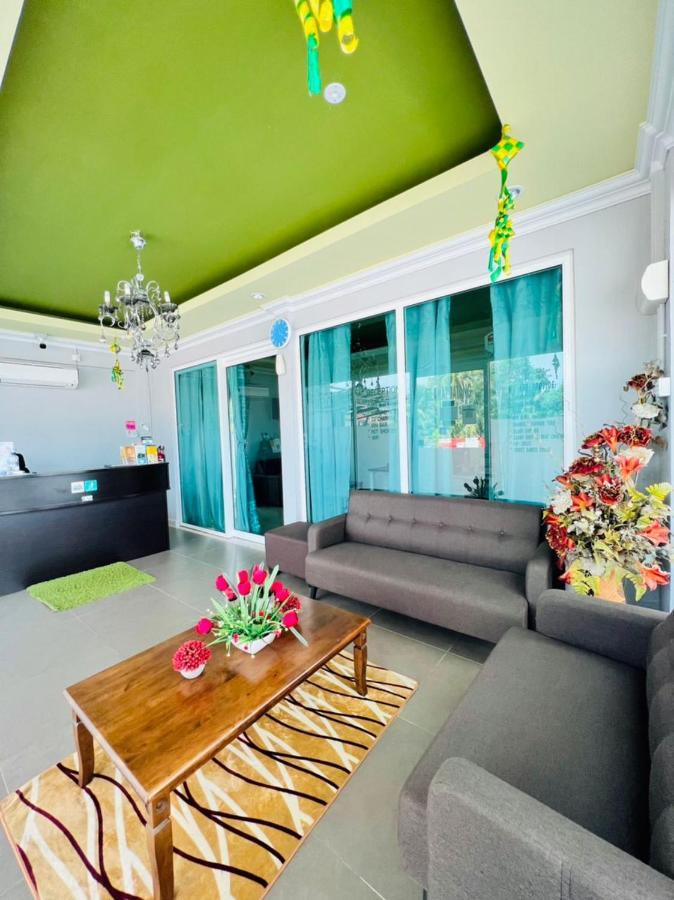 Norshah Village Resort Pantai Cenang  Luaran gambar