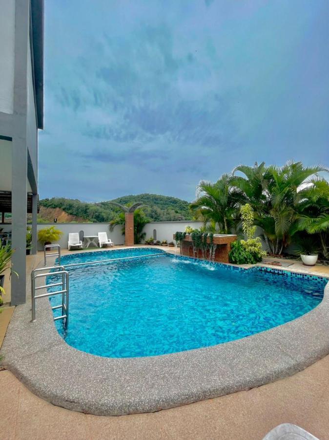 Norshah Village Resort Pantai Cenang  Luaran gambar